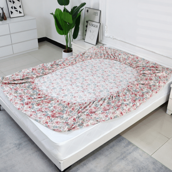 bedding sheet set vintage red rose